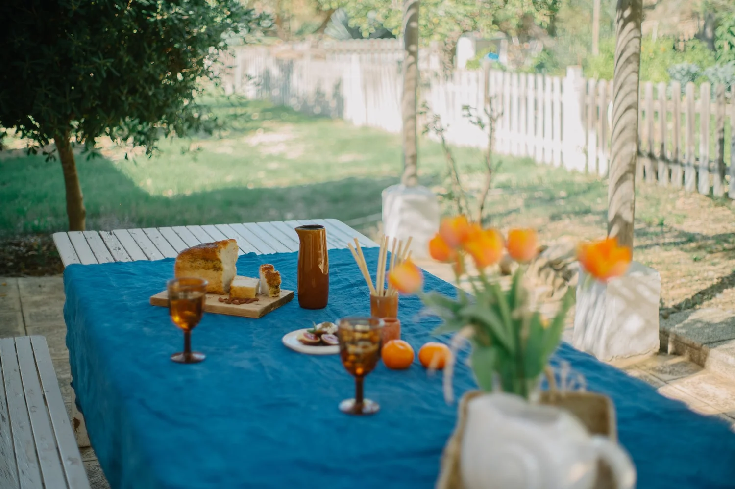 A lunch outside in the garden of Can Pares